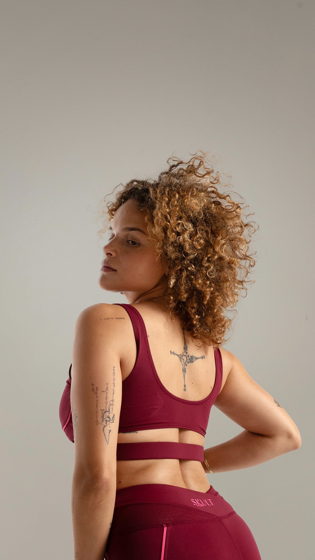 Brassière lignée cerise