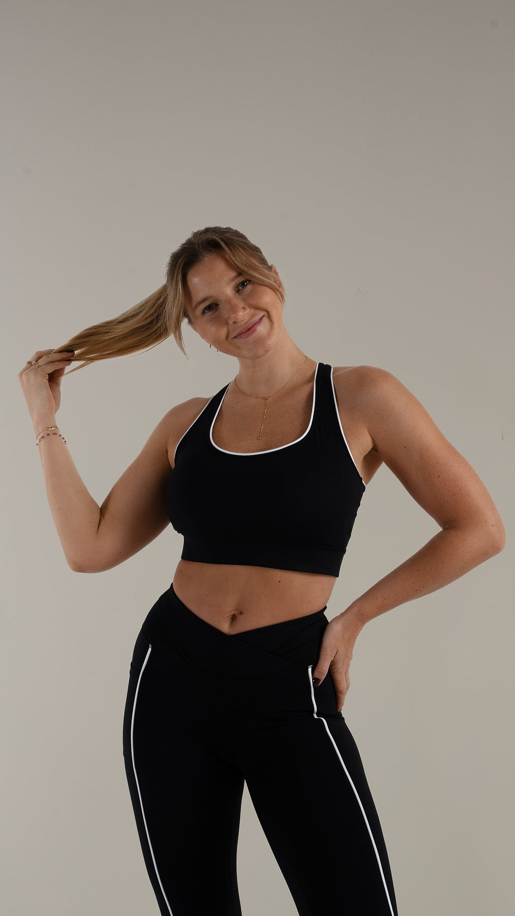 Brassière croisée noire