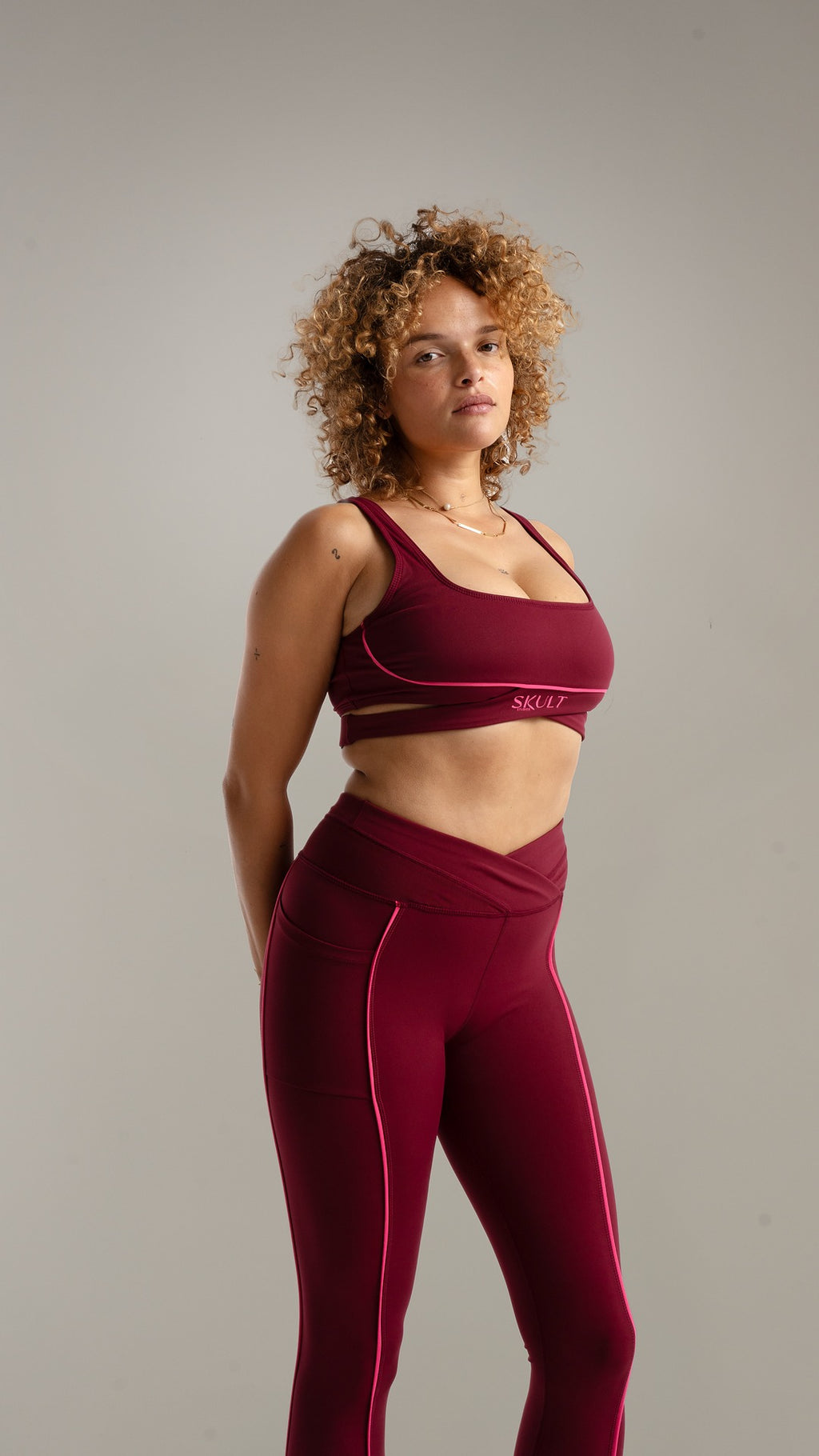 Brassière lignée cerise